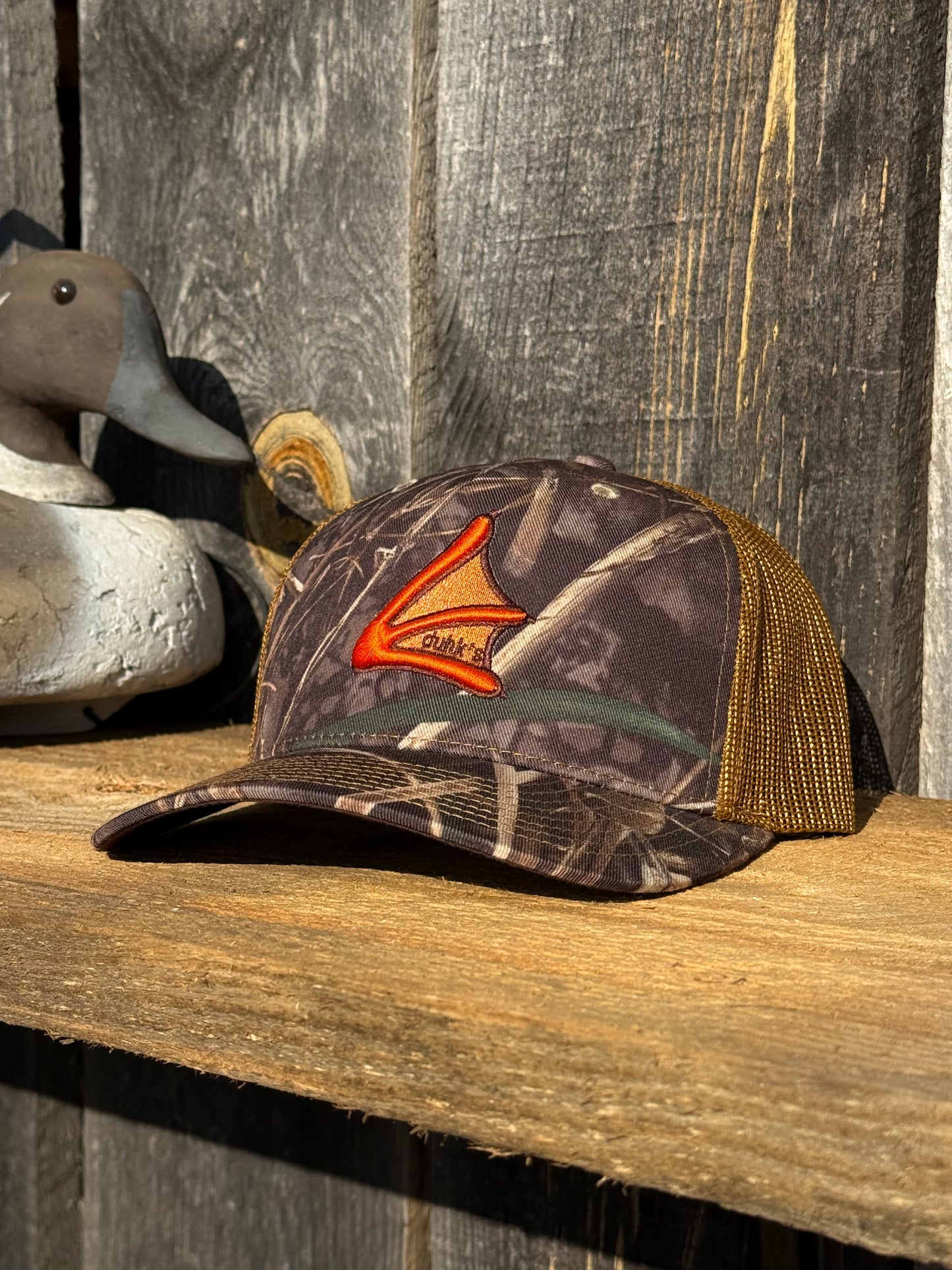 Max7 camo duhk's foot logo. Mesh back